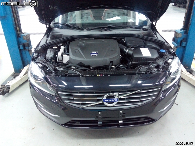 正14 V60 D4旗艦版 藍寶石黑---小三即將過門(入手)