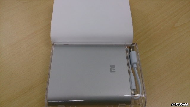 小米行動電源,簡易開箱