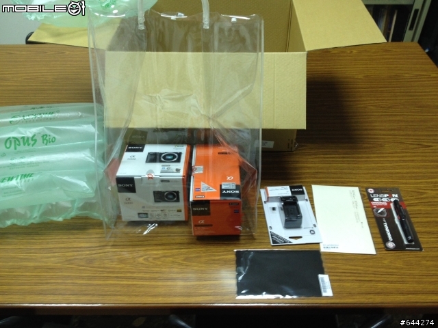 Re: A6000BZ 開箱文~Sony包的真仔細~