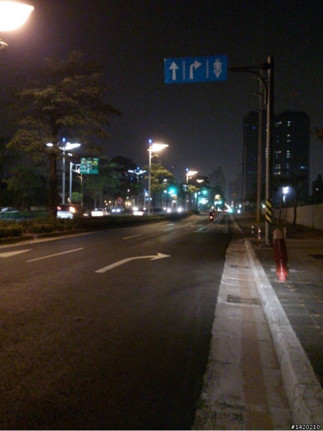 請問你發現道路標誌標線號誌有問題，會向相關單位反映嗎？（二）