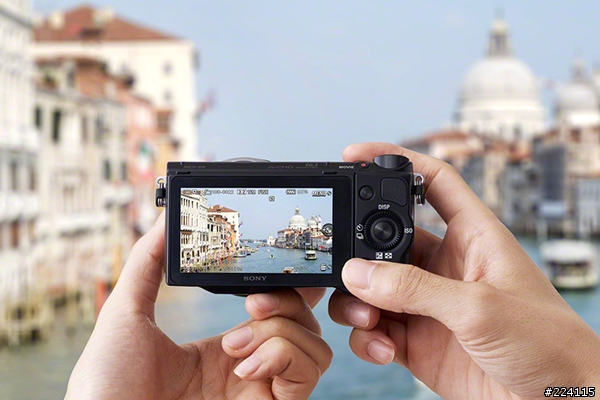 SONY A5000 vs NEX 5T 如何選??