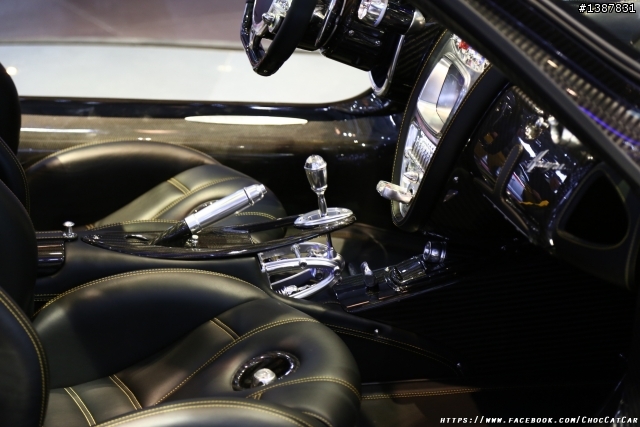 義大利精品超跑 Pagani Huayra& Zonda Revolucion圖多分享