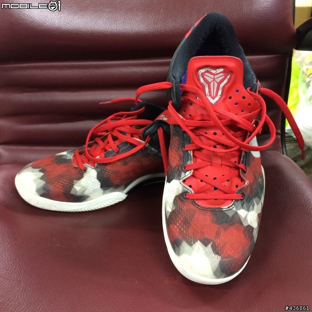 NIKE ZOOM KOBE VIII異種融合