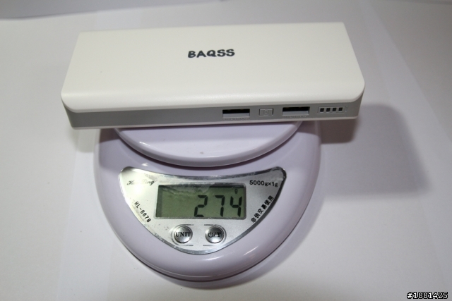 [開箱]平價高容量的行動電源BAQSS 10400mAh行動電源