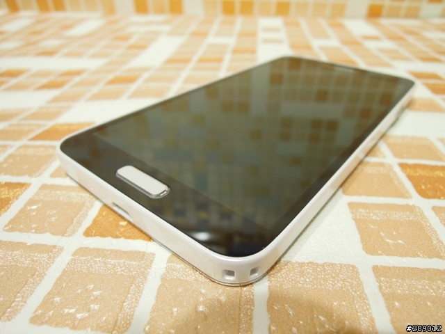Samsung GALAXY J 生活就是玩樂~開箱、一週體驗心得