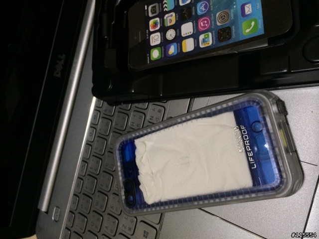 防水防摔防泥巴 LifeProof nüüd for iPhone 5s
