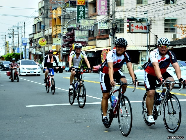 2014.03.29 88K_萬眾騎BIKE 照片分享。