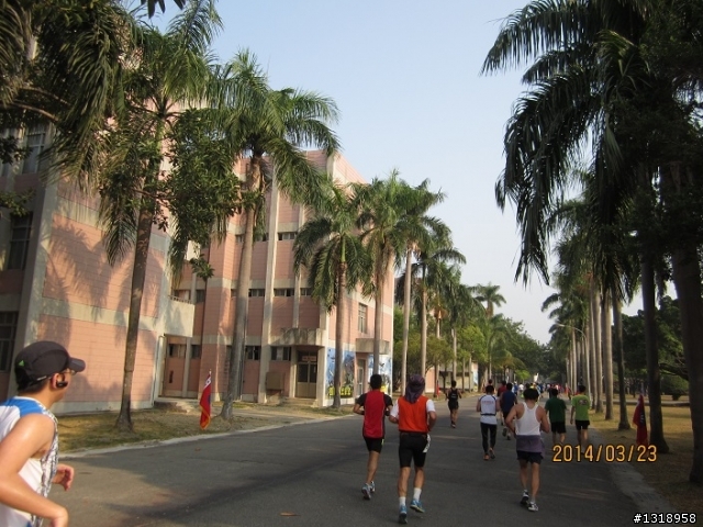 舊地重遊的2014鳳山跑三校21K