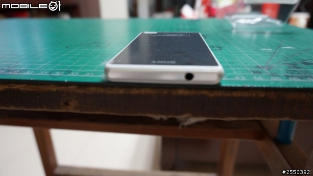 『 開箱 + 少少實拍 』SONY Z1 Compact 白色 輕旗艦機