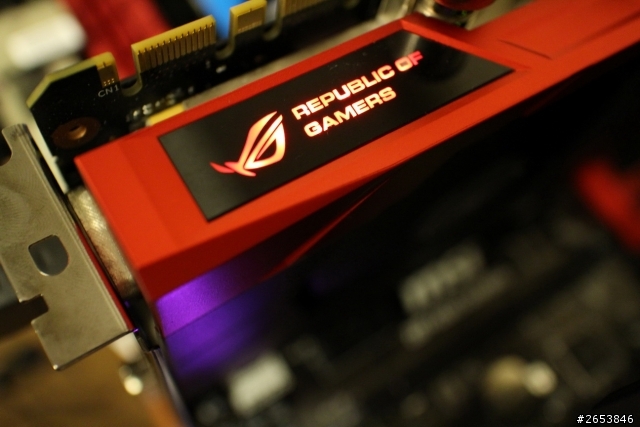 [開箱] ASUS 空冷水冷二合一 POSEIDON-GTX780