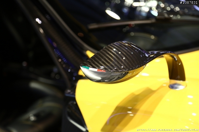義大利精品超跑 Pagani Huayra& Zonda Revolucion圖多分享
