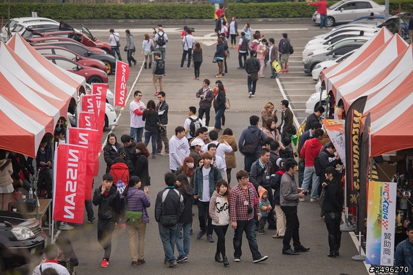 2014 Nissan Tiida Club 大會師~800人擠爆麗寶樂園