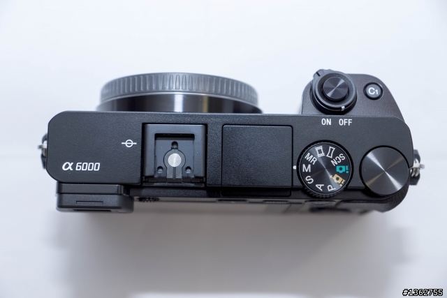 SONY α6000 畫質更好 對焦更快  α6000Z開箱報告