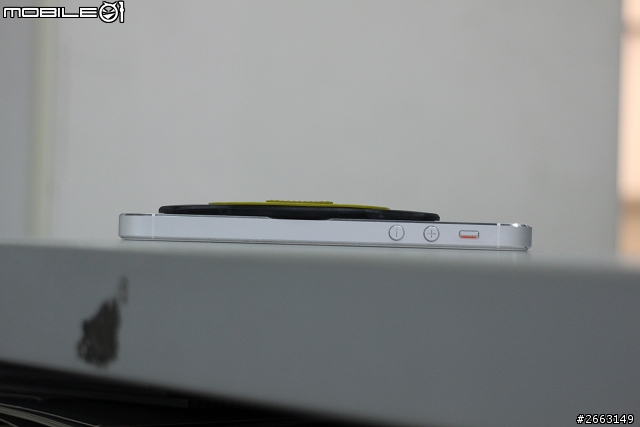 【試用開箱文】Zerochroma手機轉盤立架通用型之iPHONE5測試