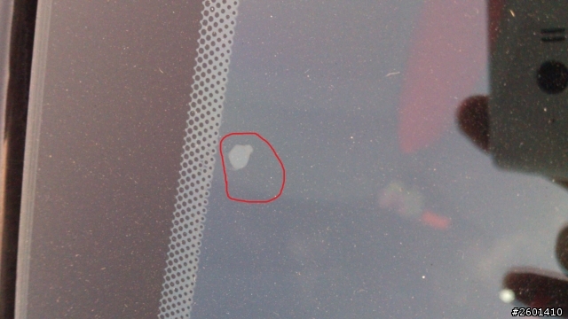 新車隔熱紙水泡，大家會要求重貼嗎？(型號 3M M70)