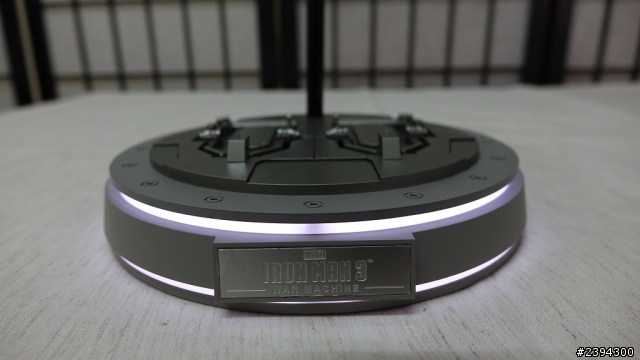 開箱：Hot Toys 戰爭機器 (合金版)