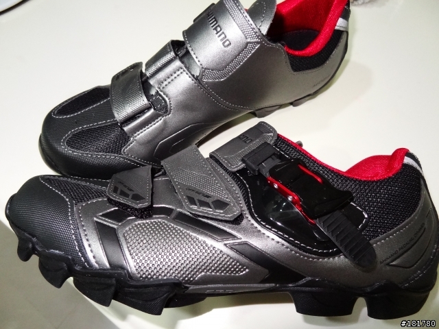 SHIMANO M088 卡鞋開箱