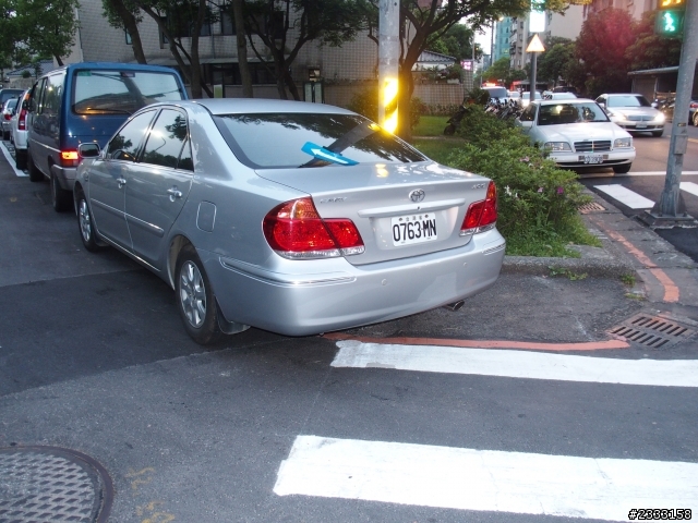 [20140603更新]請問這兩台車是不是警車?
