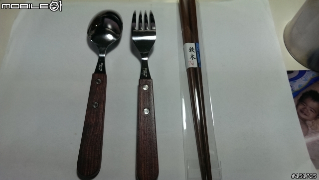 日本帶回ELLISSE鍛造營釘及UNIFLAME餐具
