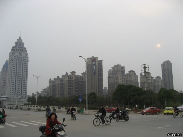 年行萬里 ~ D17 城市裡的綠野天堂 南昌閒逛-八一公園-佑民寺-贛江公園