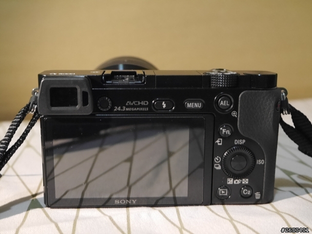 [開箱] SONY A6000 愛拍開箱文