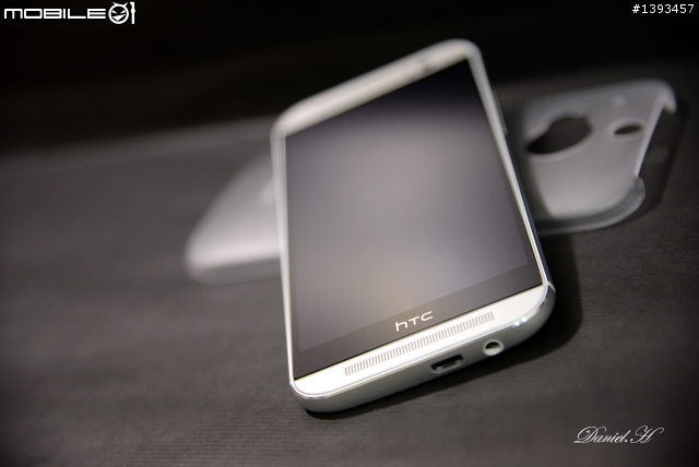 HTC M8 32G 銀色分享-簡單講,這是地球上最棒的手機!