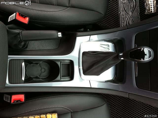 2014 Mondeo TDCi 豪華型，開箱。圖多字多。由Metrostar換成TDCi。