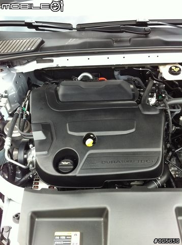 2014 Mondeo TDCi 豪華型，開箱。圖多字多。由Metrostar換成TDCi。