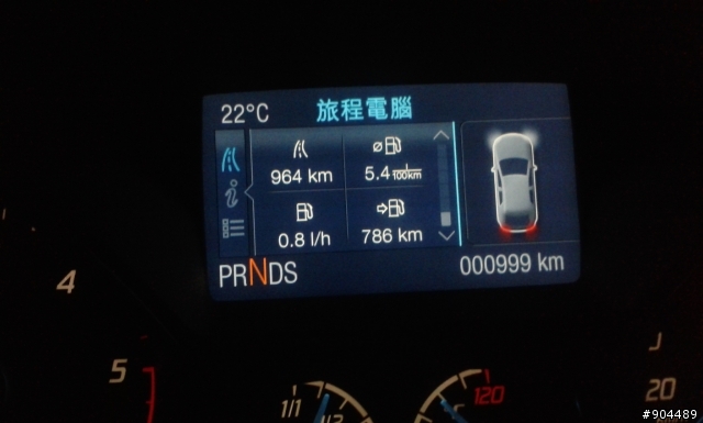 (代PO) Focus mk3四門柴油版(5W)滿月開箱文