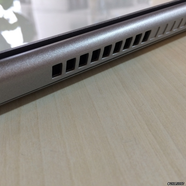 應網友要求的開箱 Acer S3-392