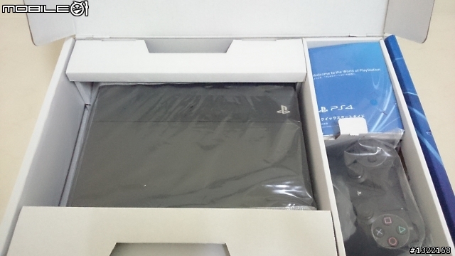 入手了！ＰＳ４簡單開箱！
