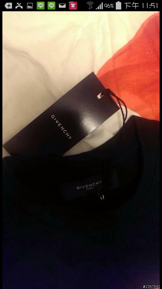 givenchy  紀凡希小鹿短T真假 來自星星的你
