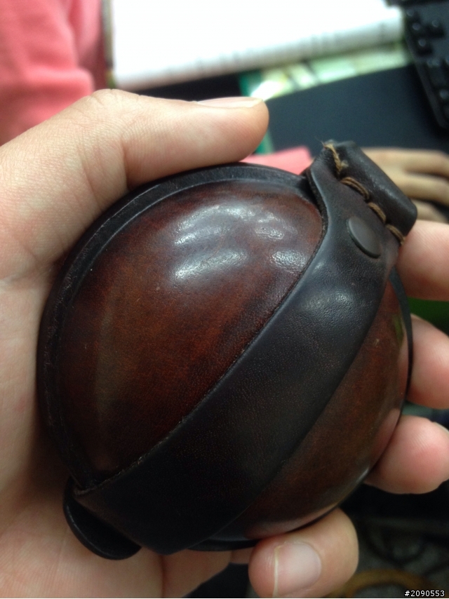 牛皮零錢包 保養問題<急>