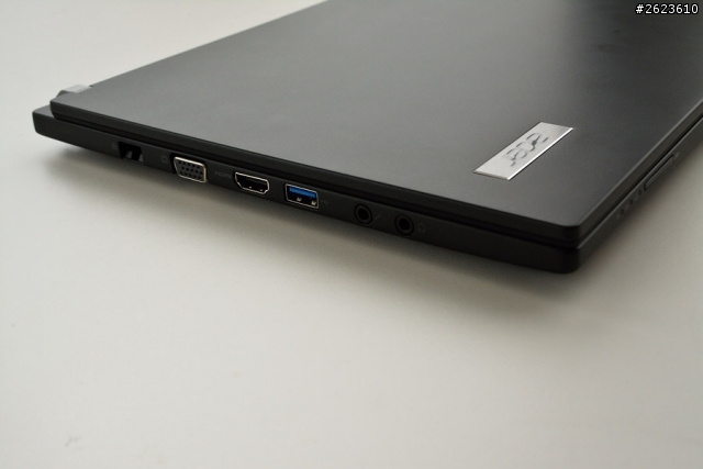 稀有商務機開箱 ACER P645