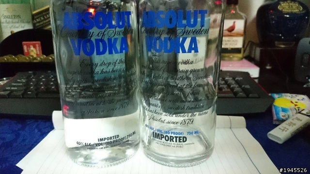 《絕對伏特加》請問這是假酒的意思嗎