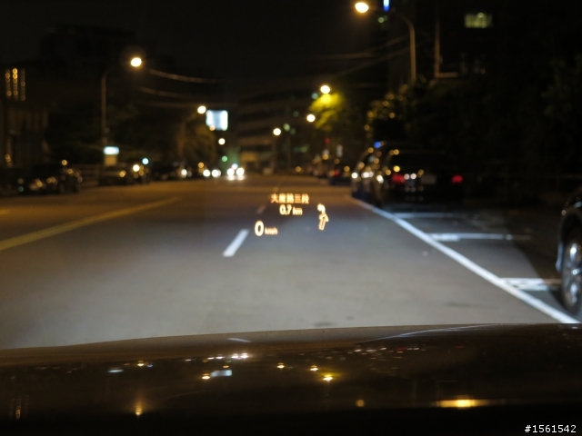 F30 318D 完美升級part4(加裝原廠抬頭顯示系統)