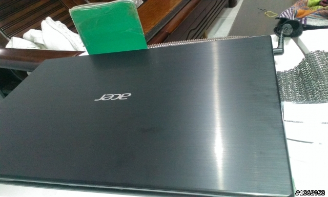 [極度不專業開箱] 2014春電展 Acer Aspire V3-772G  GTX850m