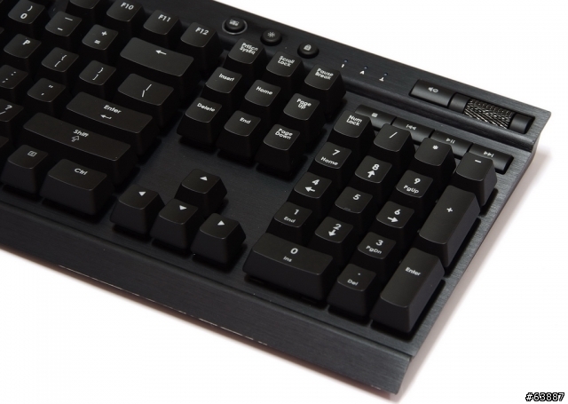 CORSAIR電競級紅軸機械鍵盤 - Vengeance K65與K95使用心得