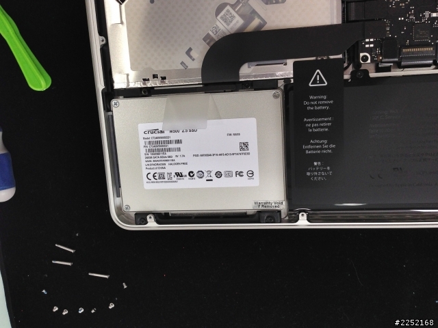 [開箱文]飛速的.....  Macbook  pro   13 .....