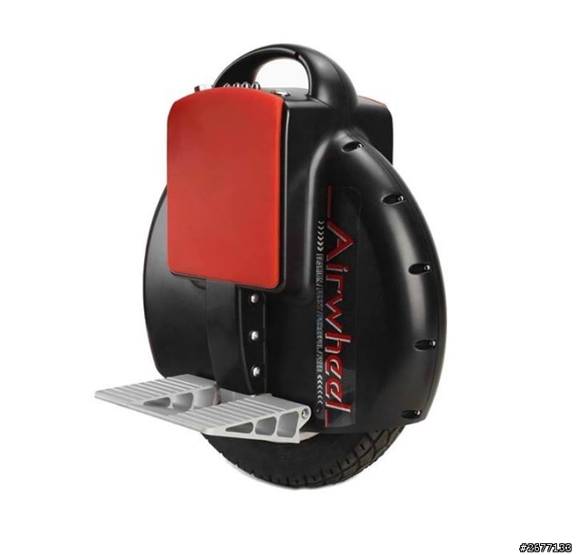 Airwheel 炫風電動獨輪車沒我的緣..