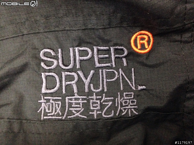 [Superdry] 有買過2014款 風衣的大大嗎?