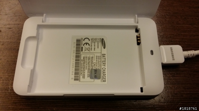 [分享]買到Note3 偽原廠的「傳輸線+座充+電池」組...