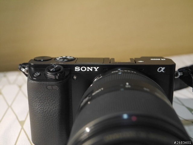 [開箱] SONY A6000 愛拍開箱文