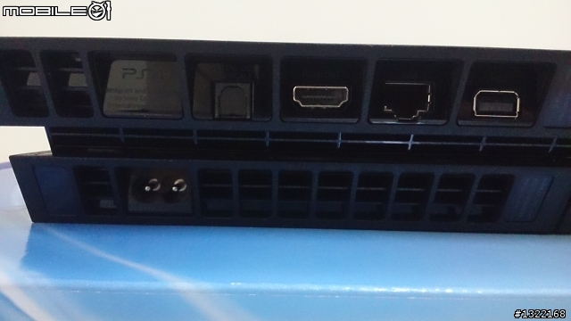 入手了！ＰＳ４簡單開箱！