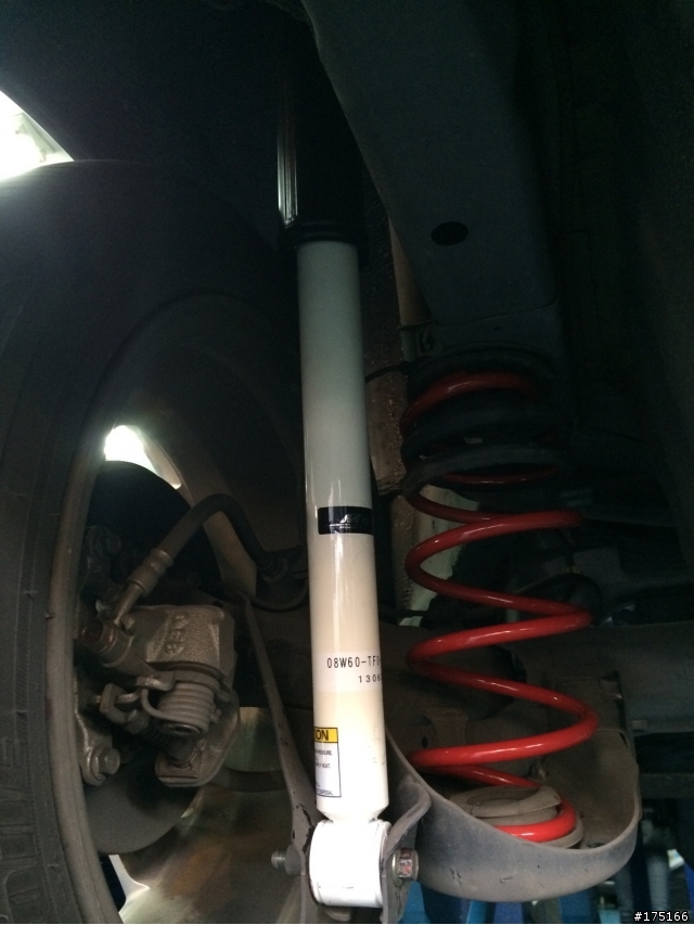 2010 Fit 底盤昇級 Modulo避震器 + RS 前防傾桿