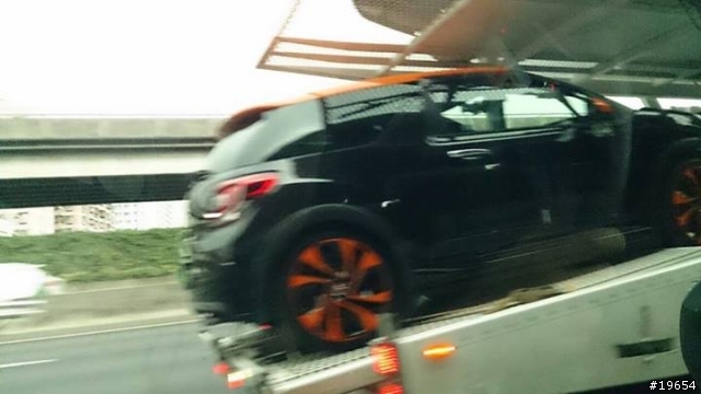 Citroën DS3((圖傷眼誤怪))