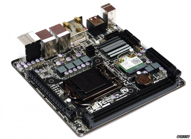 CORSAIR電競級紅軸機械鍵盤 - Vengeance K65與K95使用心得