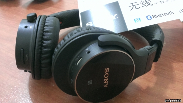 [開箱]SONY MDR-ZX750BN 耳罩式藍芽耳機憑感覺評測