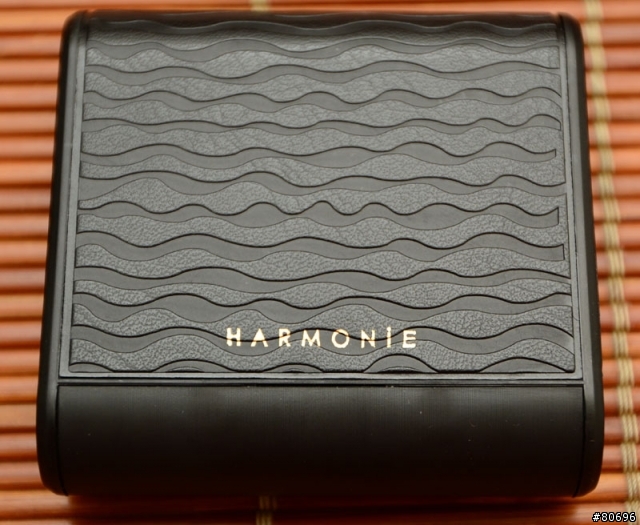 HARMONIE 10200mAh大容量快充行動電源簡介及測試