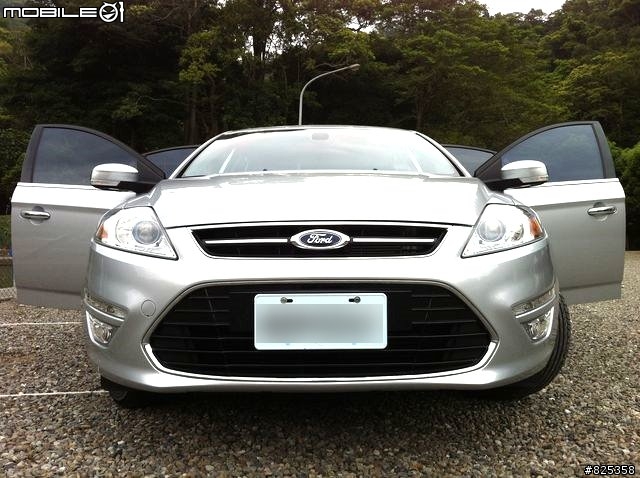 2014 Mondeo TDCi 豪華型，開箱。圖多字多。由Metrostar換成TDCi。